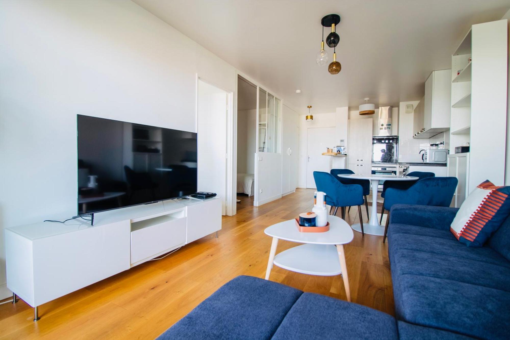 Luxury 2 Rooms Apartment With Balcony Puteaux Ngoại thất bức ảnh